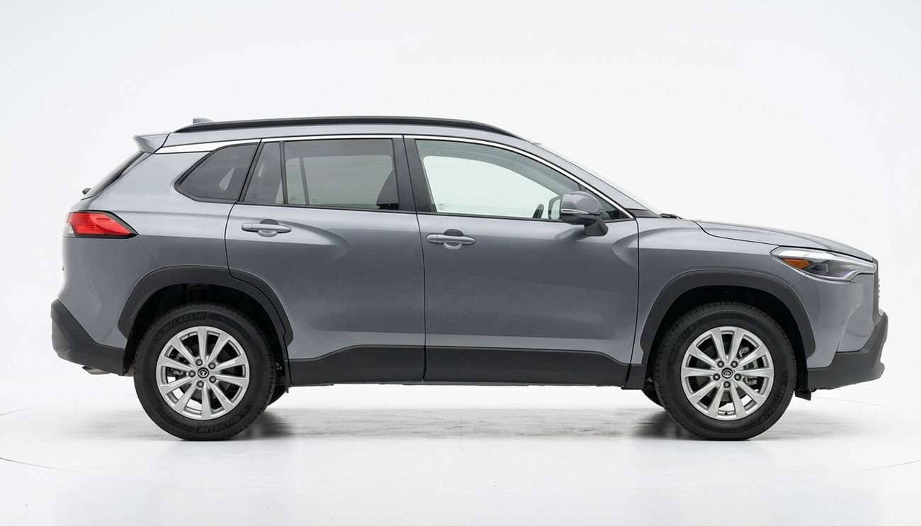 Compact crossover SUV fitted with 215 65R16 all-season tires shown in full side profile