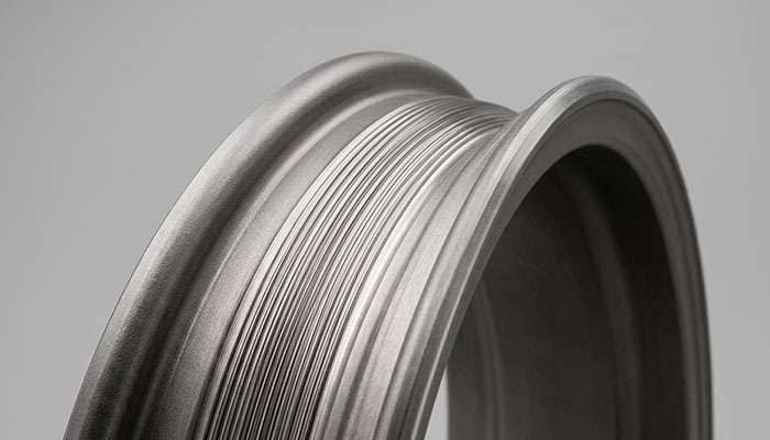 Detail of machined Bead Grip grooves on inner and outer bead seat of a Method Race Wheel