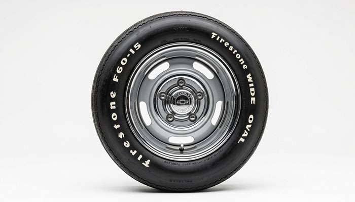 Chevrolet 15x7 Rally wheel with an F60-15 raised white letter bias-ply tire from a 1971-72 Chevelle SS