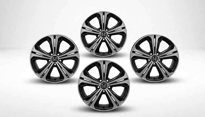 Set of 4 black and silver 19x8.5 inch wheels for 2018-2022 Honda Accord with tire size 235/40 R19