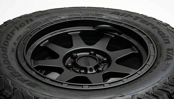 Close-up of a Method Race Wheels Bead Grip wheel showing the patented bead retention groove inside the rim flange