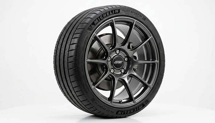 Flow-formed performance alloy wheel shown on a clean white studio backdrop