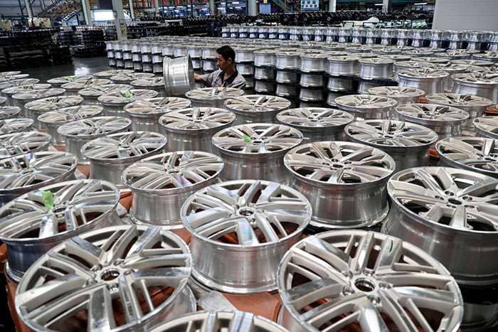 Early Wheel Pros distribution center facility showcasing initial operations and warehouse setup