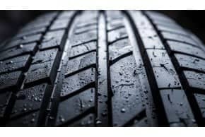How Many Miles Do Car Tires Last?