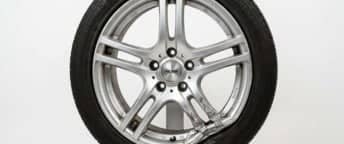 Is It Safe to Drive With a Bent Rim?