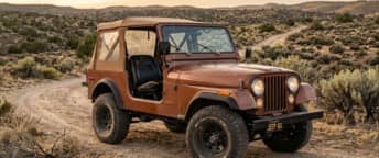 What Size Tires Fit a Stock CJ-7?