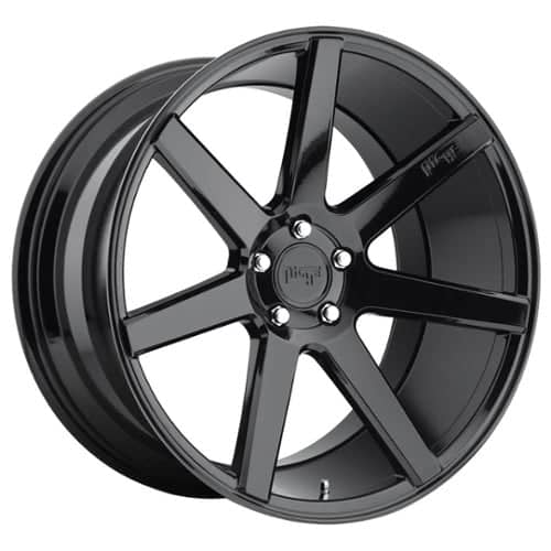 Niche Verona M168 18x8 5x114.3 40 ET 72.56 CB Gloss Black (M168188065+40)
