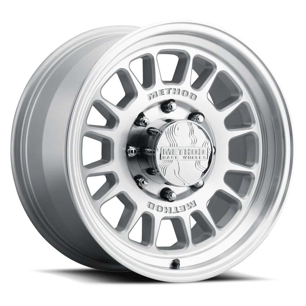 Method 318 Street 18x8.5 Machined w/Clear Coat - MR31888560340