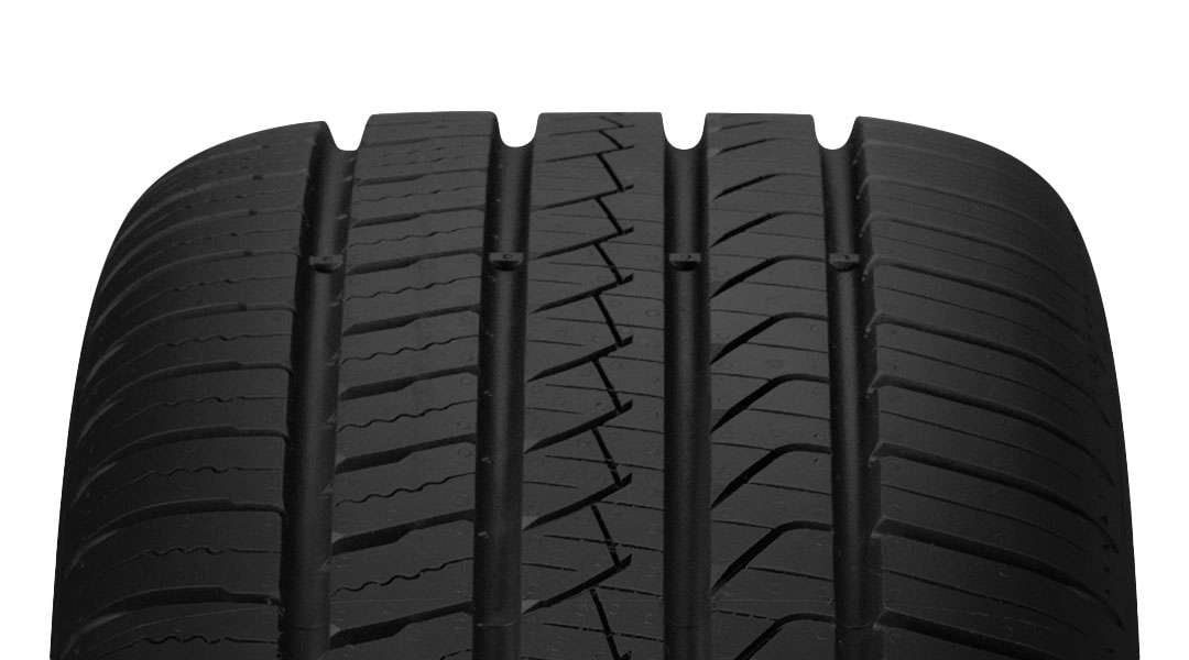 Pirelli P Zero All Season Plus
