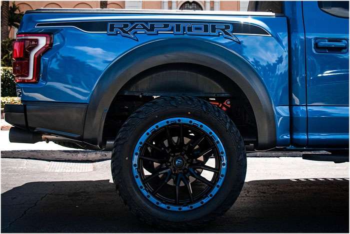 Fuel Off-Road aggressive truck wheel with bold spokes and simulated bead bolts