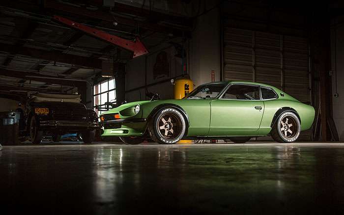 Close-up of Nitto Invo tread and sidewall on a luxury performance vehicle