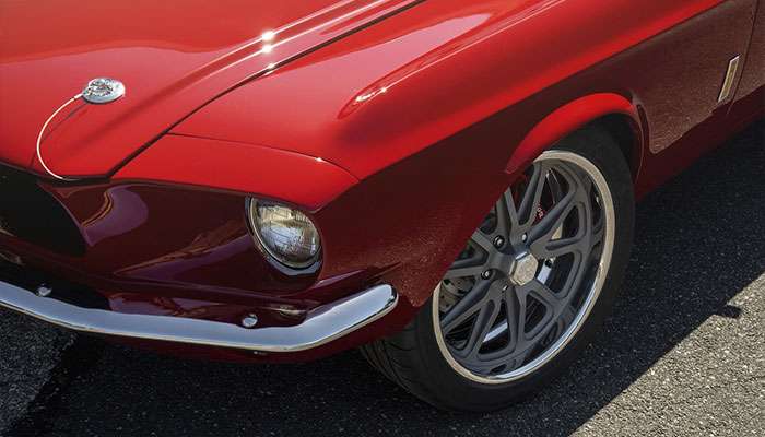 US Mags classic five-spoke muscle car wheel detail