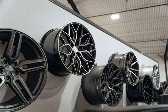 Vossen hybrid-forged wheel with deep concave profile on a neutral background