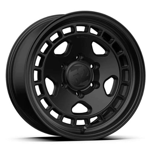 Fifteen52 Turbomac rally-inspired wheel with vented outer ring